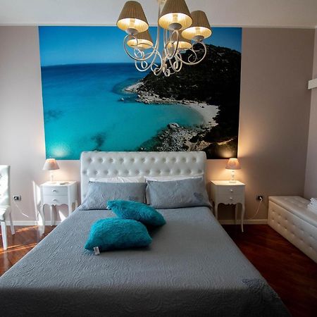 La Casa Di Adele Cagliari B&B Экстерьер фото