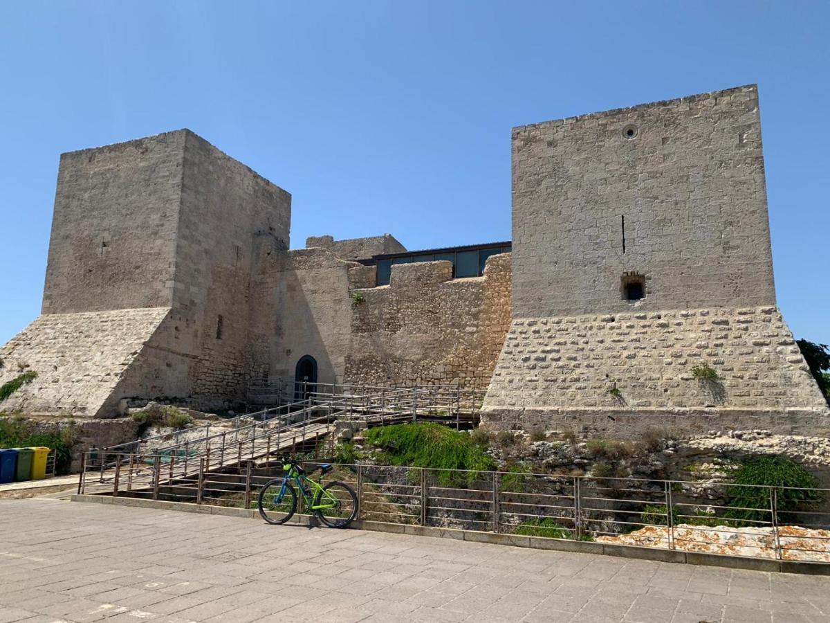 La Casa Di Adele Cagliari B&B Экстерьер фото